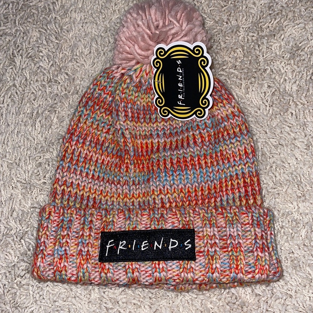 ❤️NEW!!!❤️WB Friends Beanie with Pom.